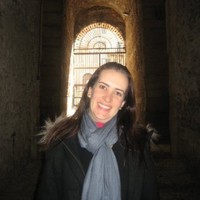 Carla Antoneli Martins