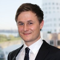 Dr. Benedikt Rieger