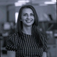 Stéphanie Evans, Tep