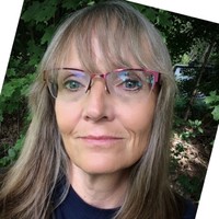 Marcie Hoenes