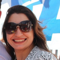 Cecília Oliveira