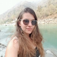 Lia Bar