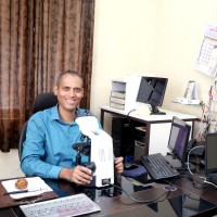 Dr. Tejanand Ganpatye