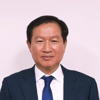 Hyunman Park
