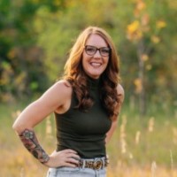 Mandi Smith
