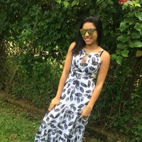 Thalia Souza