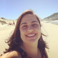 Ana Luiza Gomes