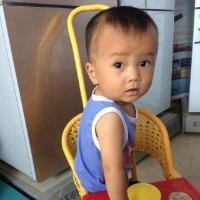 刘显荣