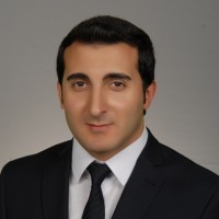 Metin Özlü