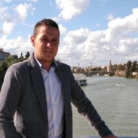 Rafael Manzano Pérez