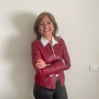 Ana Petschen Olive