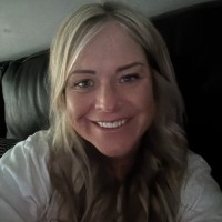 Lauren Kowalewski