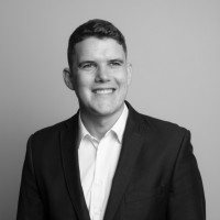 Jonathan Burt