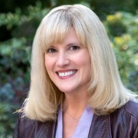 Carolyn Hoff