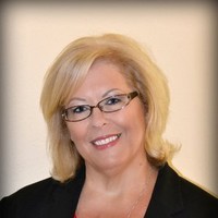 Michelle Arnold
