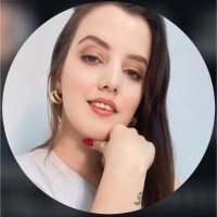 ANA CAROLINA TRINDADE