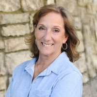 Vicki Reinach