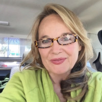 Suzanne Riordan