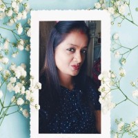 varsha kholakiya