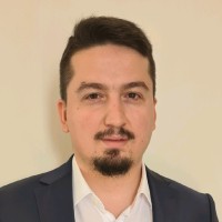 Taha İ. Özel