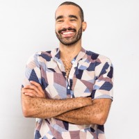 Luis Thomas