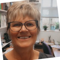 Tracey Hannant