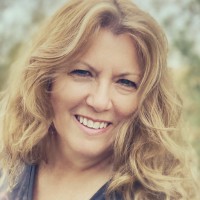 Deb Allen