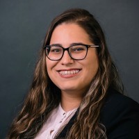 Naira Castilhos, Esq.