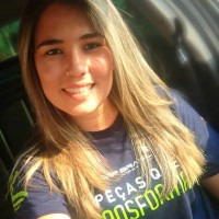 Thainá Santos