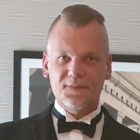 Paul Saunders