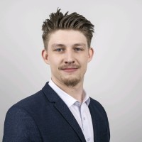 Maximilian S.