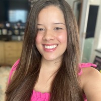 Leticia Avelar