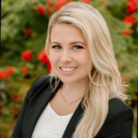 Bre Roberts (Baumann)