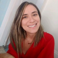 Carla Bastos