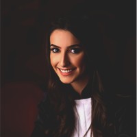 Fernanda Cabral