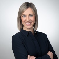 Janine Bucha