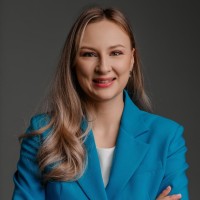 Uliana R.
