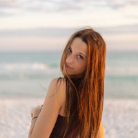 Anna Bowe