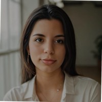 Abril Naiara Echaide