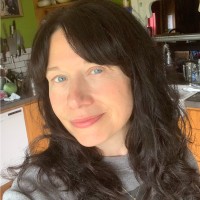 Lisa Gleave