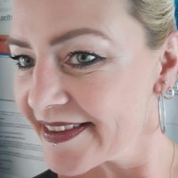 Nickie Dieters