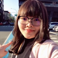 Una Chen