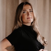 Anne Van Den Aker-Hoeben