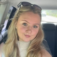 Charlotte Lewis