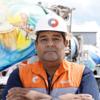 Leonel Flores