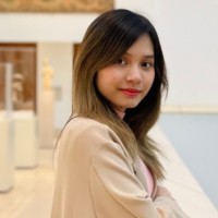 Vivienne Le