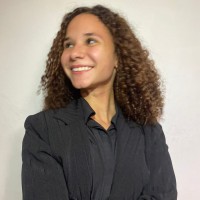 Poliana Flores