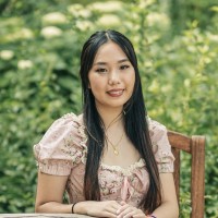 Elizabeth Yang