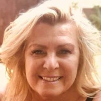 Suzanne Taillon