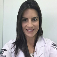 Julia Negrão Resende